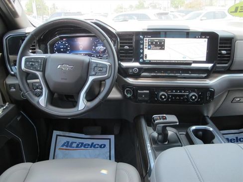 Used 2024 Chevrolet Silverado 1500 RST w/ Convenience Package II AWD/4WD image 15
