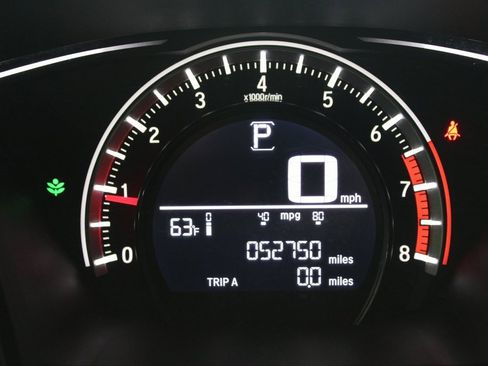 Used 2018 Honda Civic Sport image 30