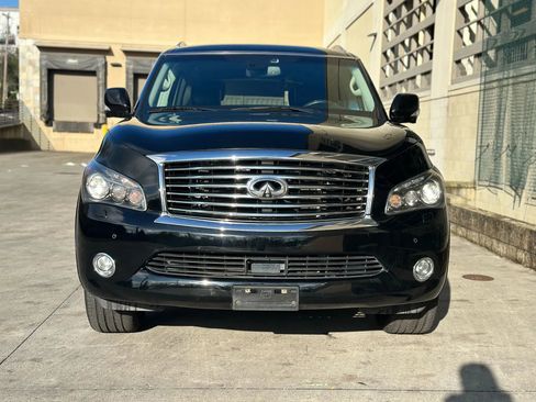 Used 2012 INFINITI QX56 2WD w/ Deluxe Touring Pkg image 4