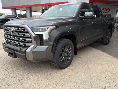 New 2026 Toyota Tundra Platinum AWD/4WD image 3