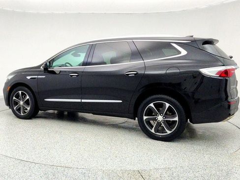 Used 2022 Buick Enclave Essence w/ Sport Touring Edition image 7