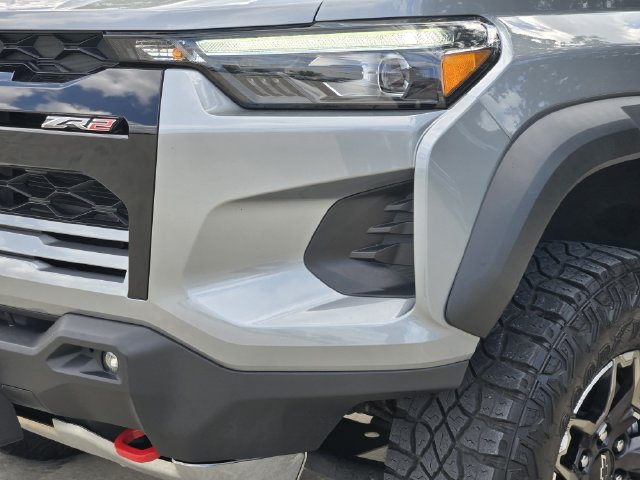Certified 2024 Chevrolet Colorado ZR2 w/ ZR2 Convenience Package III AWD/4WD image 9