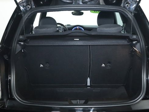 Used 2018 MINI Cooper S FWD image 32