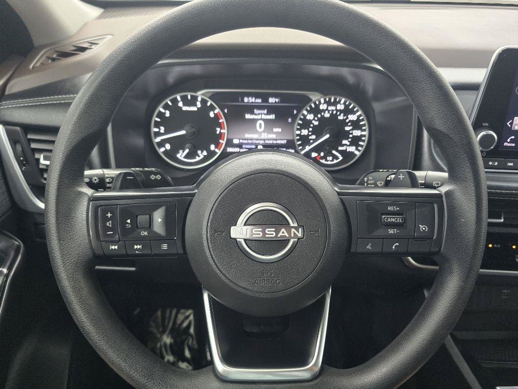 Used 2023 Nissan Rogue S FWD image 22