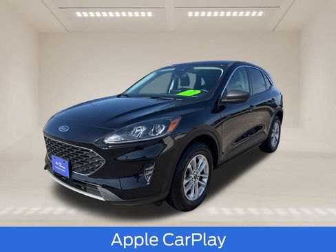 Certified 2022 Ford Escape SE w/ Convenience Package AWD/4WD image 3