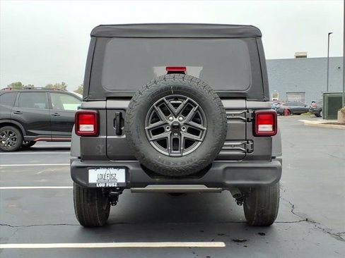 New 2026 Jeep Wrangler Unlimited Sport AWD/4WD image 22