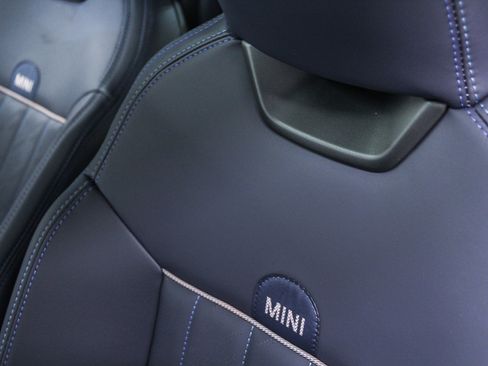 New 2026 MINI Cooper 2-Door Hardtop image 25