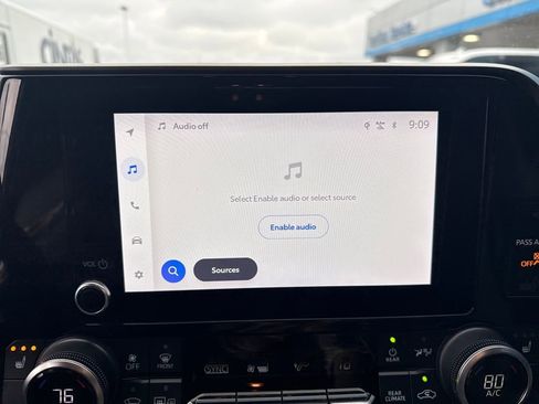 Used 2023 Toyota Highlander XLE image 23