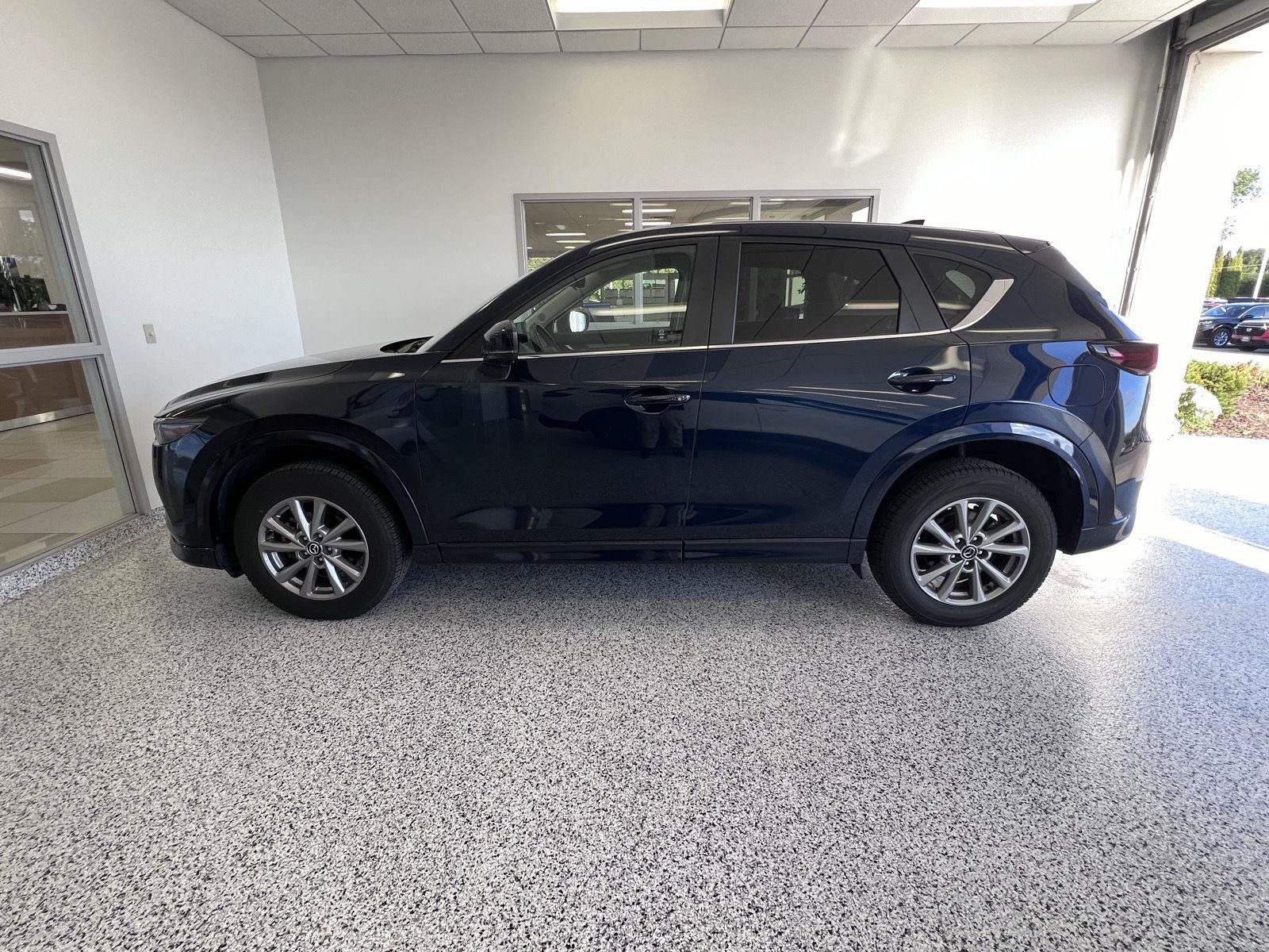 Used 2025 MAZDA CX-5 AWD 2.5 S w/ Select Package image 13