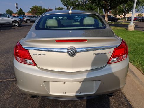 Used 2013 Buick Regal Premium FWD image 8