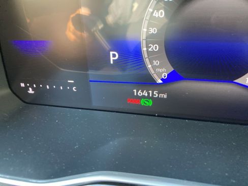 Certified 2024 Volkswagen Jetta SE image 12