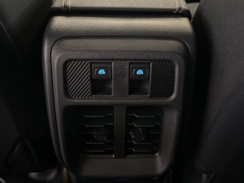 New 2025 Ford Bronco Badlands image 19