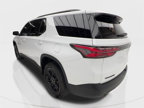 Used 2023 Chevrolet Traverse LS w/ Midnight/Sport Edition image 12