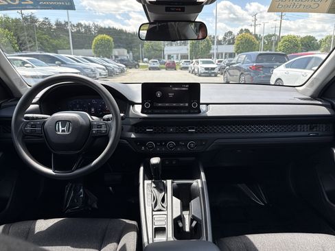 Certified 2024 Honda Accord EX image 29