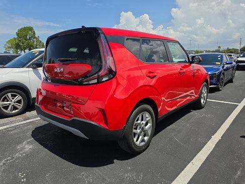 Certified 2024 Kia Soul LX w/ Option Group 015 FWD image 16