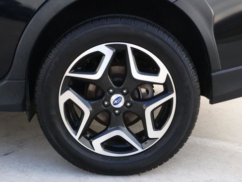 Used 2018 Subaru Crosstrek 2.0i Limited image 8