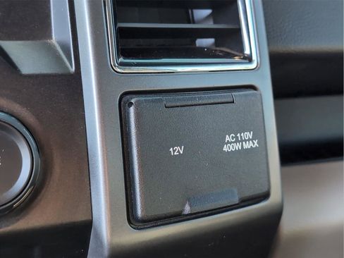 Used 2018 Ford F150 XLT w/ Equipment Group 302A Luxury AWD/4WD image 19