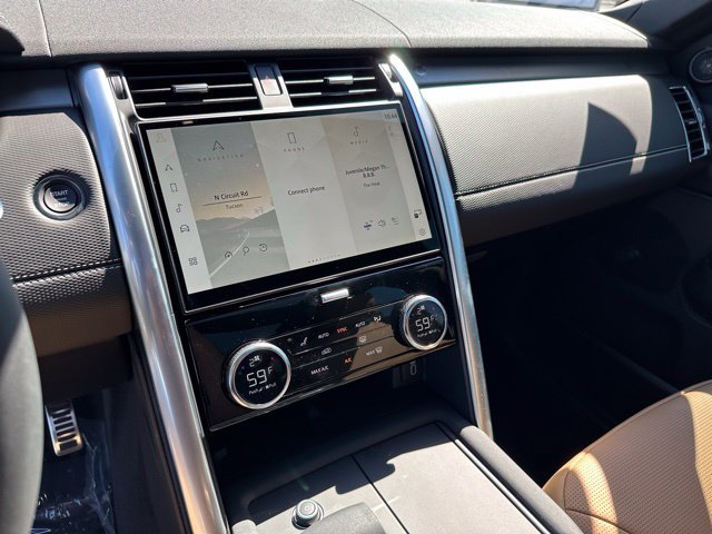 New 2026 Land Rover Discovery Limited Edition AWD/4WD image 10