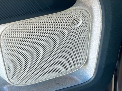 Used 2023 Ford Maverick XLT image 18