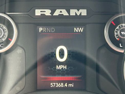 Used 2024 RAM 3500 Tradesman w/ Towing Technology Group AWD/4WD image 19