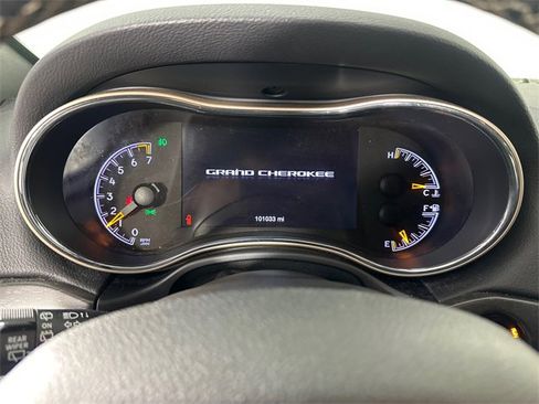 Certified 2017 Jeep Grand Cherokee Limited image 25