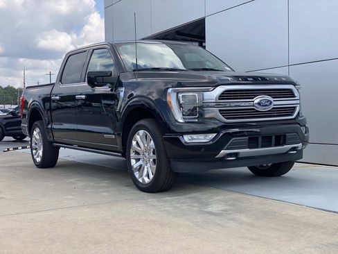 Used 2023 Ford F150 Limited image 1