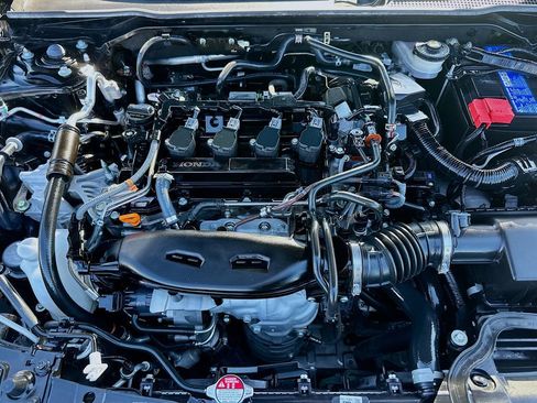 Used 2024 Honda Civic Touring image 31