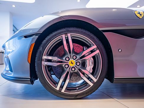 Used 2022 Ferrari Portofino M image 3