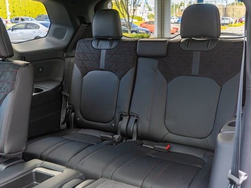 New 2026 Honda Pilot Black Edition image 12