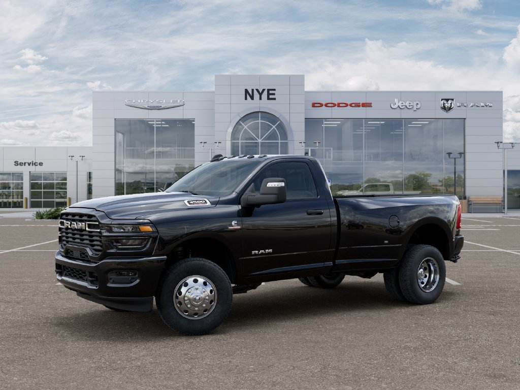 New 2027 RAM 3500 Big Horn AWD/4WD image 2