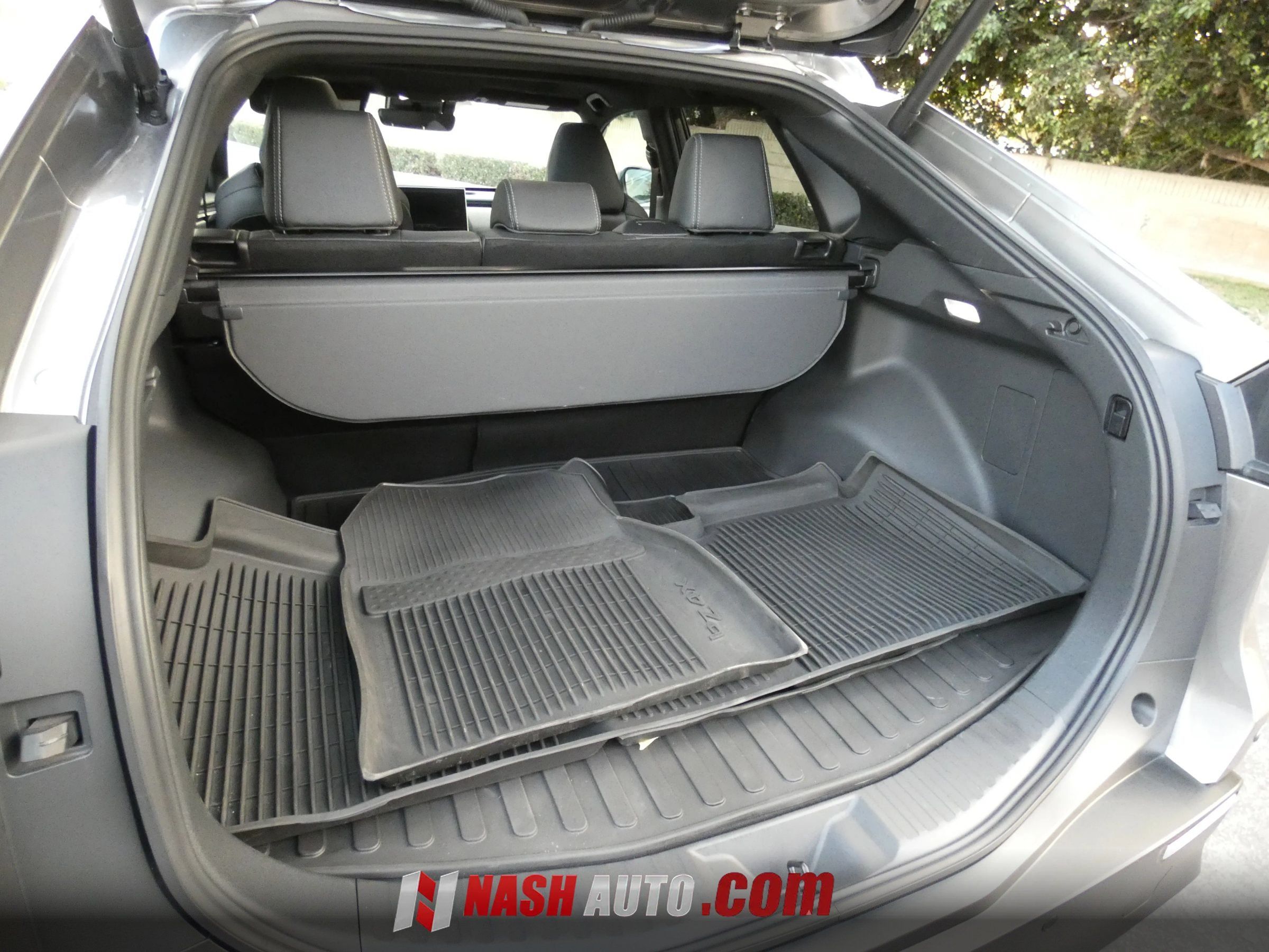 Used 2024 Toyota bZ4X AWD w/ Weather Package image 18