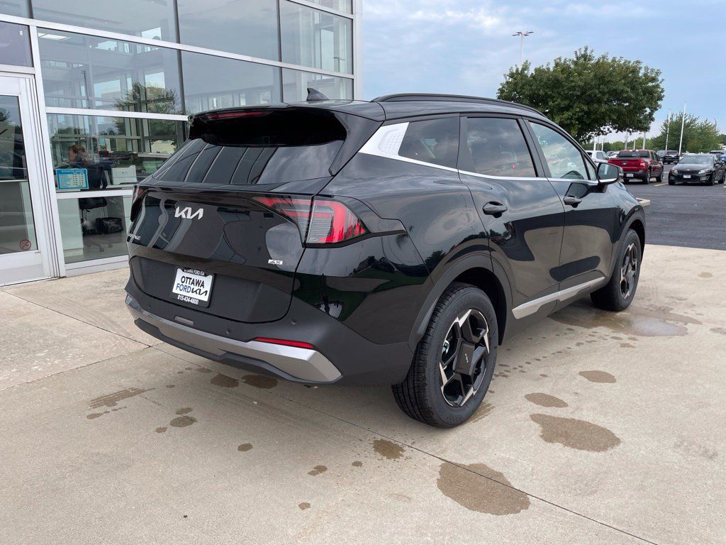 New 2026 Kia Sportage EX w/ EX Panorama Roof Package AWD/4WD image 5