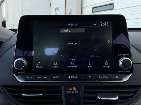 Used 2025 Nissan Altima 2.5 SV image 28