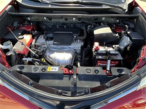 Used 2017 Toyota RAV4 XLE image 29