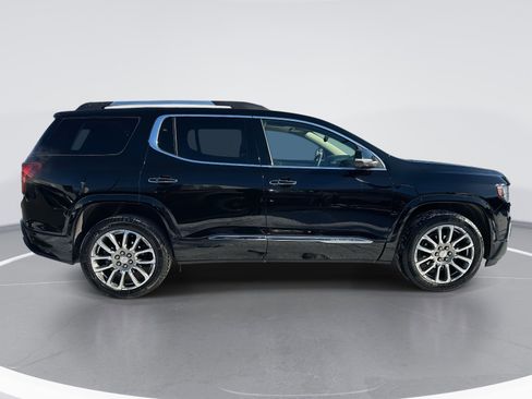 Used 2023 GMC Acadia Denali w/ Denali Ultimate Package image 4
