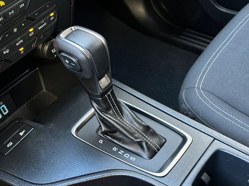 Used 2023 Ford Ranger XLT w/ Equipment Group 302A High image 19