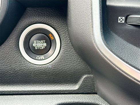 Used 2021 RAM 1500 Big Horn image 15