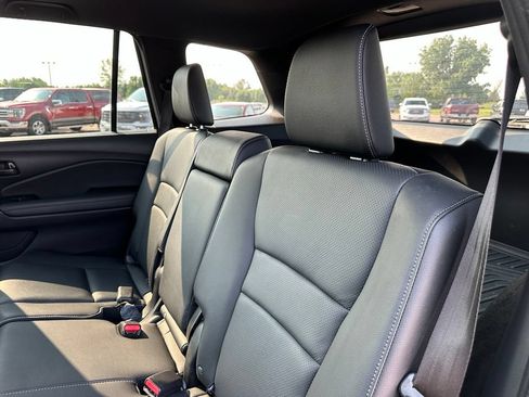 Used 2024 Honda Passport EX-L image 23