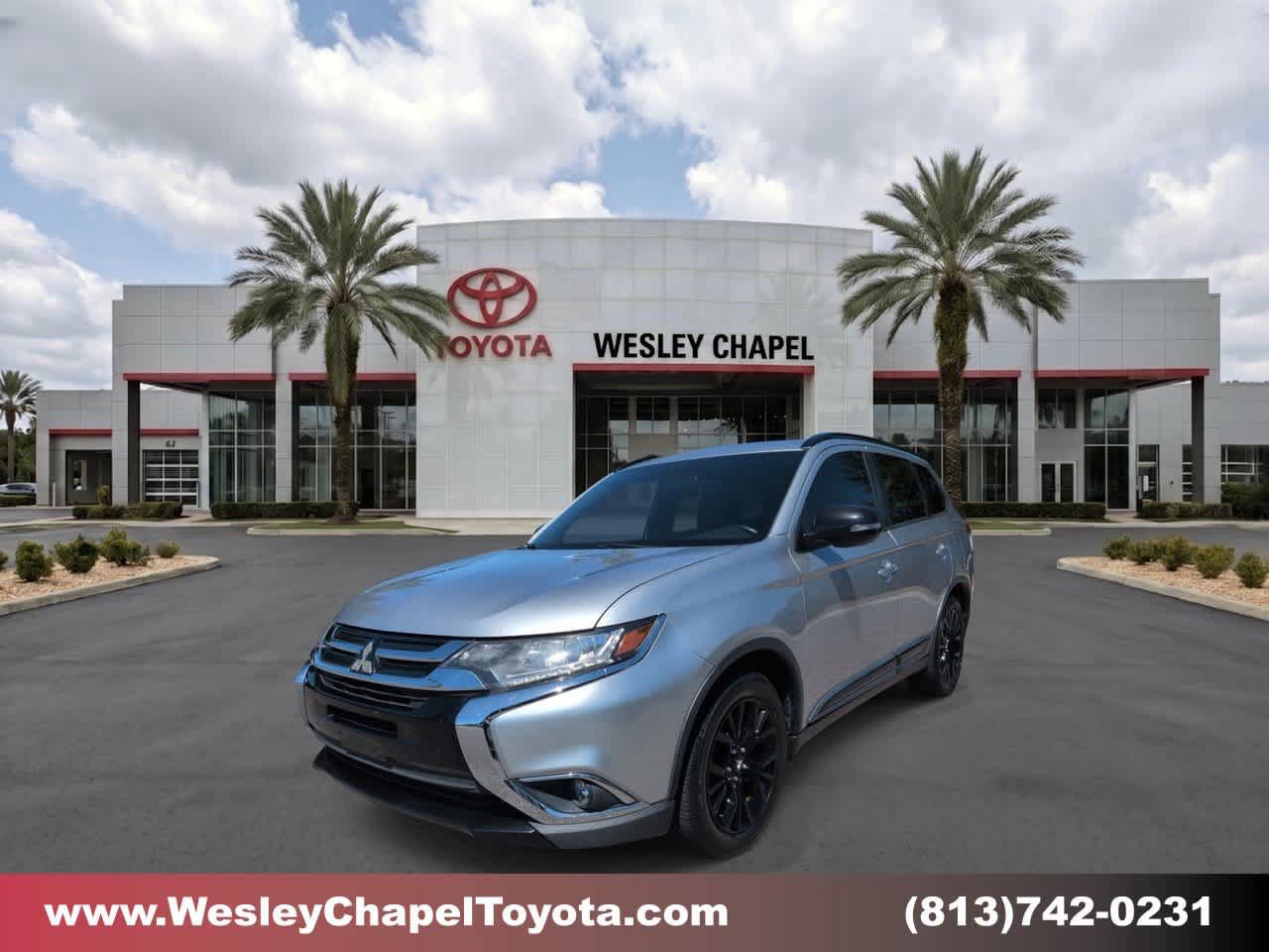 Used 2018 Mitsubishi Outlander LE FWD image 1