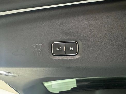 Certified 2025 Lincoln Navigator L Black Label AWD/4WD image 31