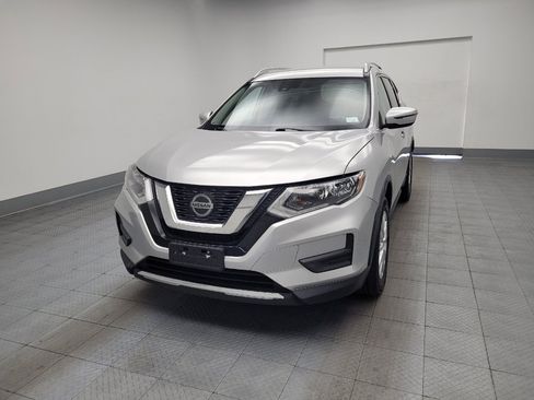 Used 2020 Nissan Rogue SV FWD image 15