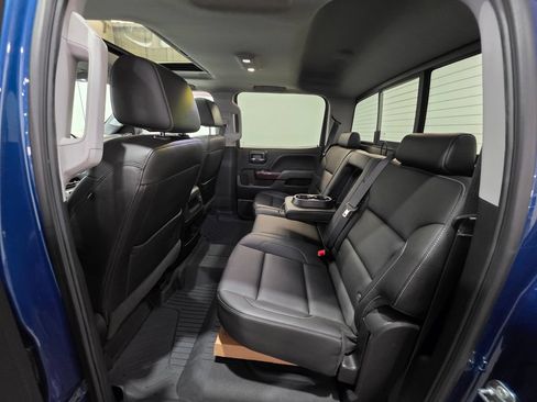 Used 2018 GMC Sierra 1500 SLT AWD/4WD image 16
