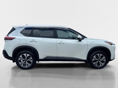 Used 2023 Nissan Rogue SV FWD image 6