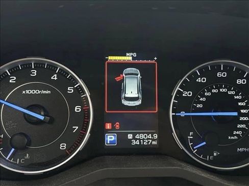 Used 2022 Subaru Ascent Touring image 11