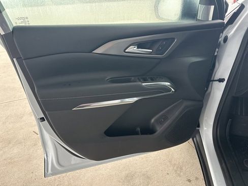 New 2026 Chevrolet Traverse LT w/ Sun and Wheel Package image 26