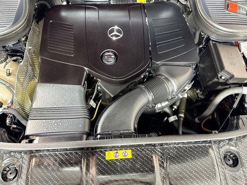 Used 2025 Mercedes-Benz GLE 350 4MATIC image 29