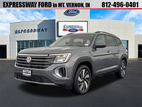 Used 2025 Volkswagen Atlas SE image 1