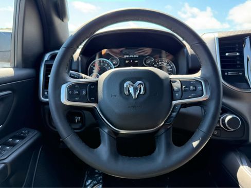 Used 2025 RAM 1500 Big Horn image 17