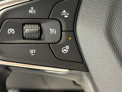 New 2026 Chevrolet Trax ACTIV FWD image 3