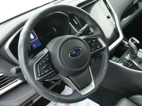 Used 2023 Subaru Outback Limited image 14